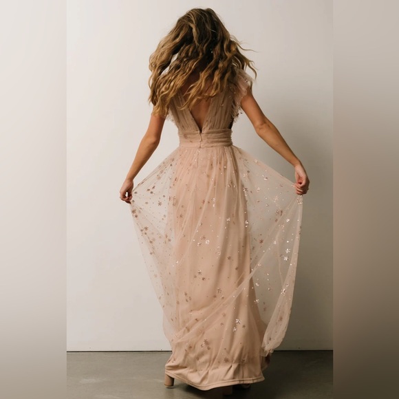 Champagne gown - Picture 3 of 9